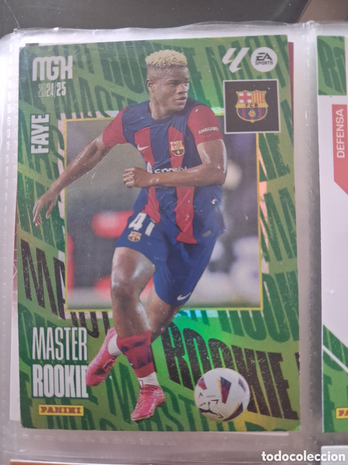 Football Stickers: CARD MEGACRACKS TEMPORADA 24/25: MASTER ROOKIE FAYE, N&deg; 411
