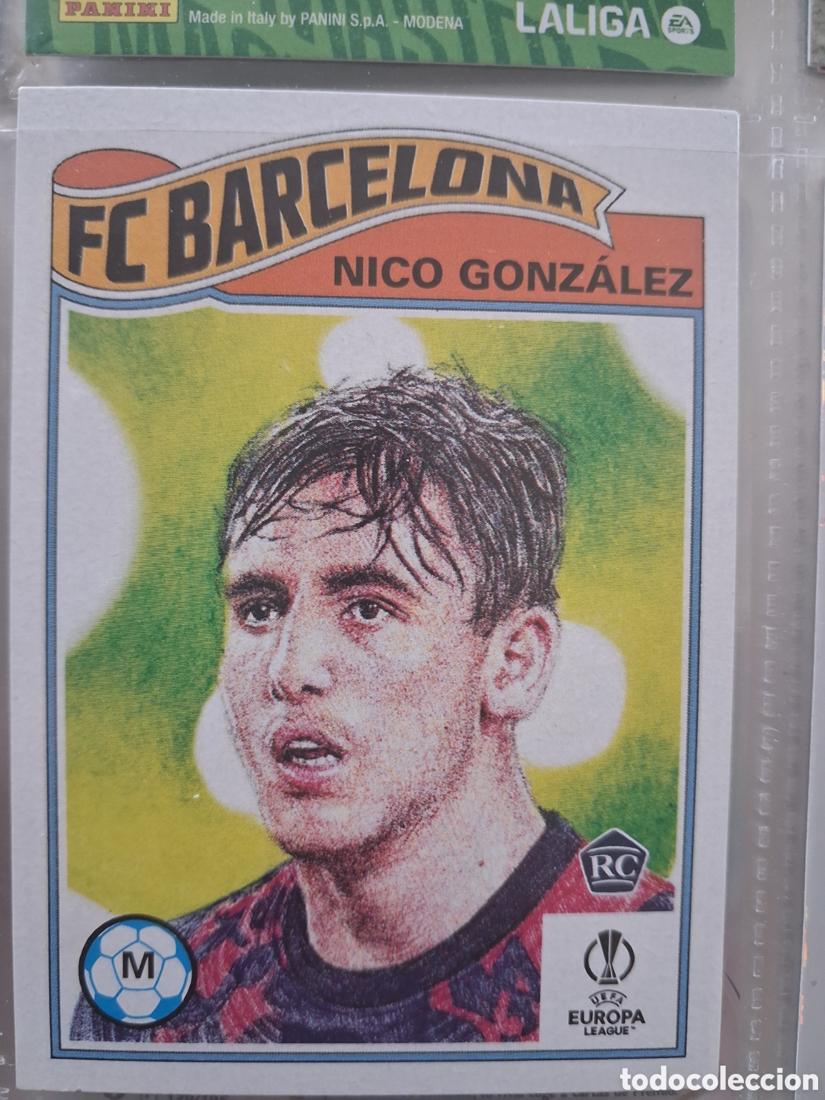 Football Stickers: Nico Gonz&aacute;lez Barcelona Rookie Europa League Topps Living Set