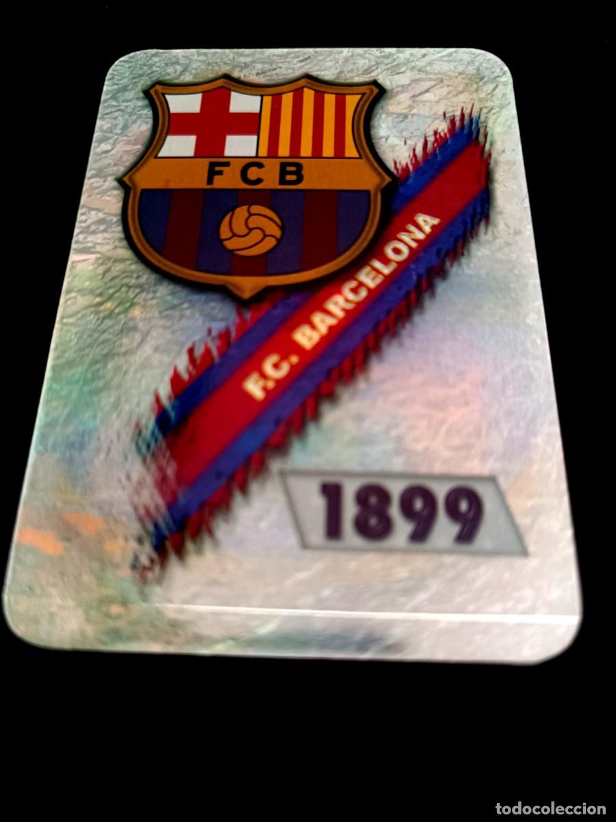 Cromos de f&uacute;tbol: 28 ESCUDO F.C. BARCELONA (JASPEADO HORIZONTAL) - MUNDICROMO 2008