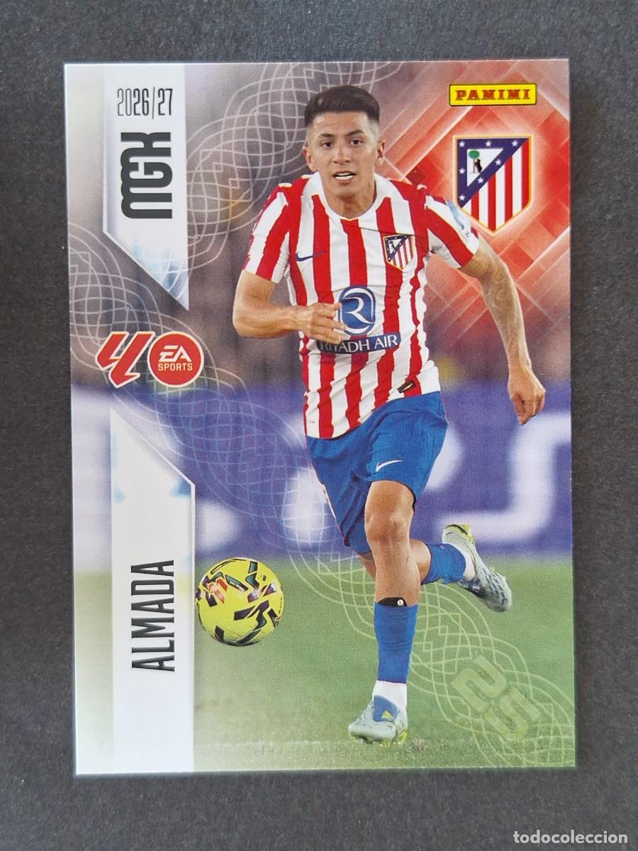 Cromos de Futebol: L1 ALMADA ATETICO DE MADRID 68 PANINI MEGACRACKS 2026 2027 26 27