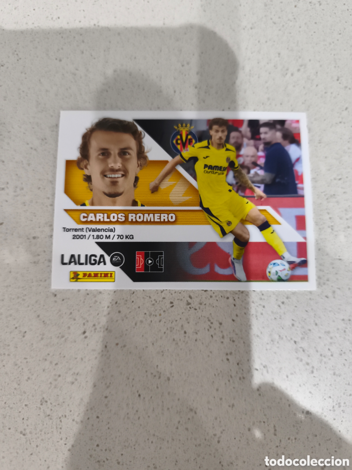 Cromos de f&uacute;tbol: CROMO N&Uacute;MERO 4 &Uacute;LTIMO FICHAJE CARLOS ROMERO VILLARREAL. LIGA ESTE 26/27. PANINI. SEGUNDA EDICI&Oacute;N.