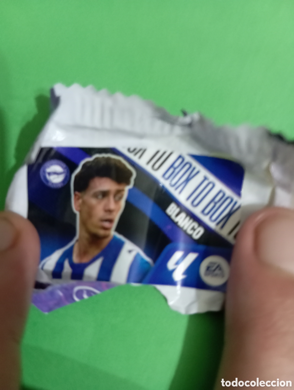 Cromos de f&uacute;tbol: Blanco Alav&eacute;s BOX TO BOX / PANINI LIGA ESTE CHICLE DE LA LIGA 2026/2027