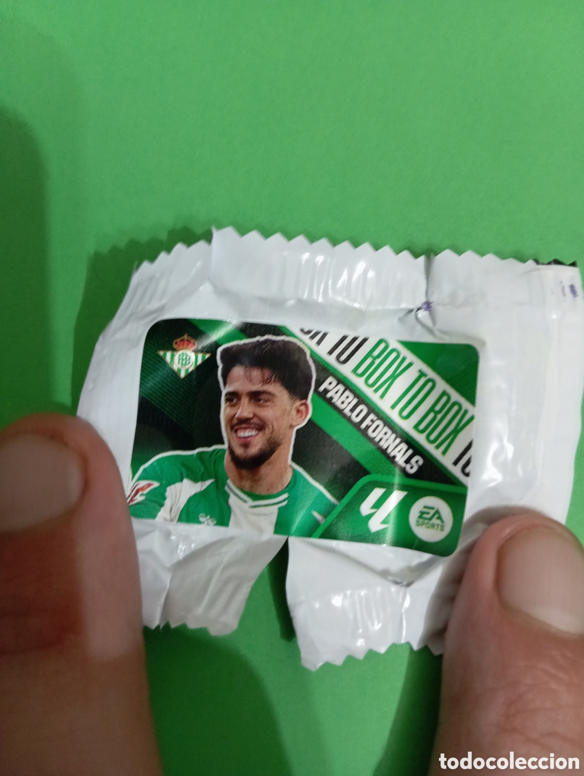 Fu&szlig;ball-Sticker: Pablo Fornals Betis BOX TO BOX / PANINI LIGA ESTE CHICLE LIGA 2026/2027