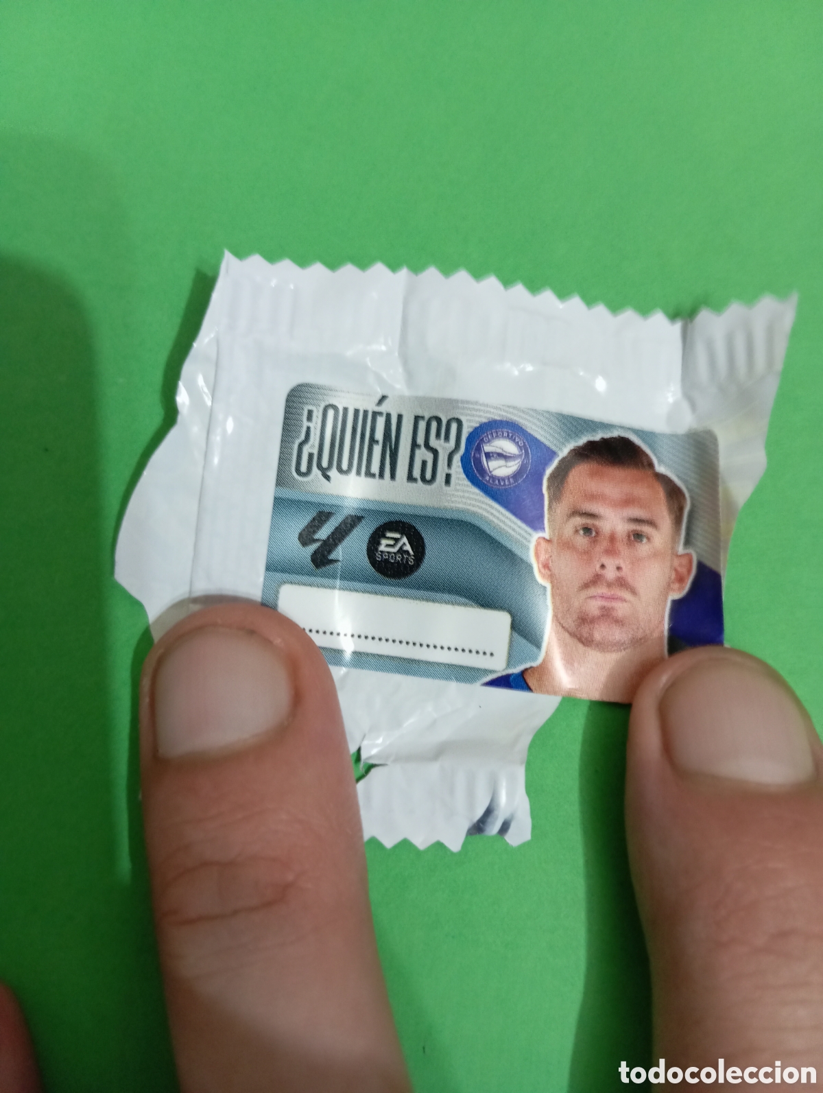 Cromos de f&uacute;tbol: Alav&eacute;s &iquest;QUI&Eacute;N ES? / PANINI LIGA ESTE CHICLE LIGA 2026/2027