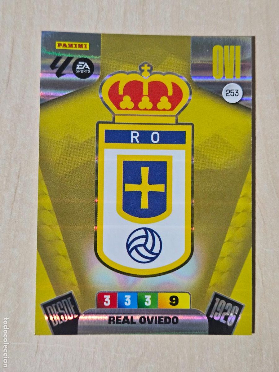 Cromos de f&uacute;tbol: FICHA N&ordm; 253 ESCUDO - ADRENALYN 25 26 - PANINI 2025 - 26 - CROMO - REAL OVIEDO