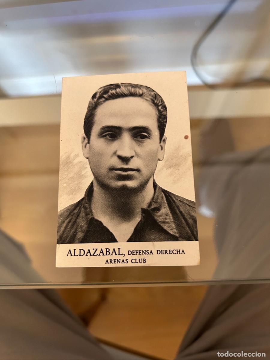 Football Stickers: ALDAZABAL DEFENSA DERECHA ARENAS CLUB NUEVO TIENE UN POCO DE SOBRE PEGADO EN TRASERA