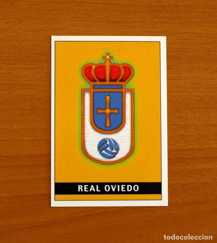 Football Stickers: Real Oviedo - N&ordm; 423 Escudo-Plantilla - Mundicromo Las Fichas de la Liga 2001-2002, 01-02