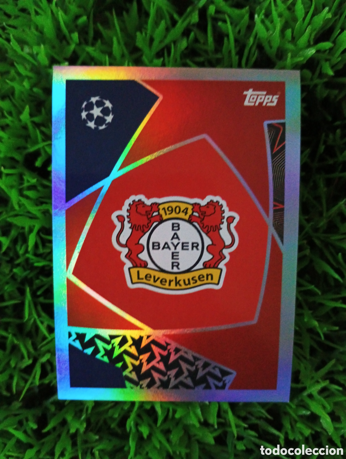 Cromos de f&uacute;tbol: Escudo Bayer Leverkusen Champions League 25-26 # 126 NUNCA PEGADO