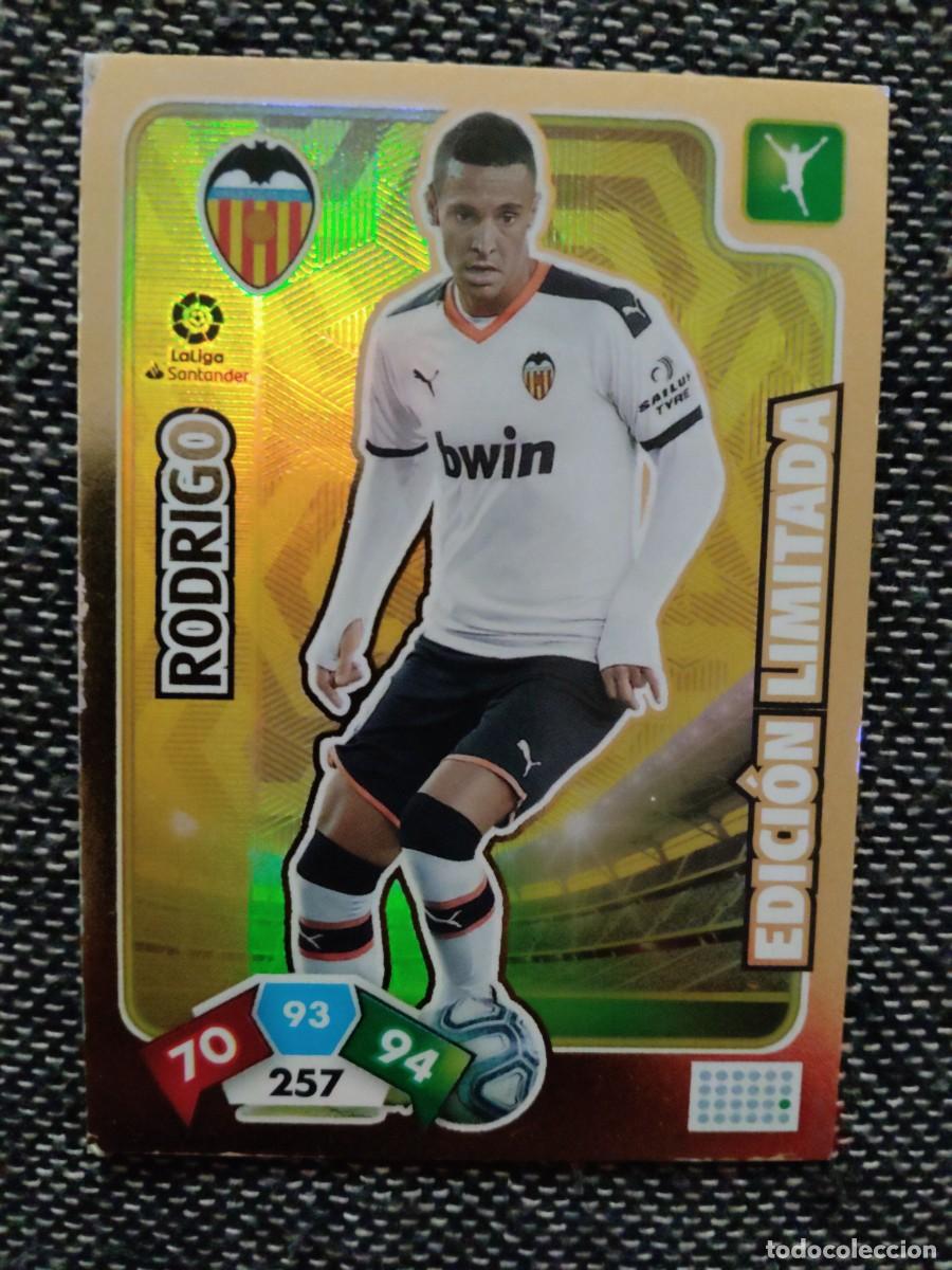 Cromos de f&uacute;tbol: Rodrigo edici&oacute;n limitada valencia Adrenalyn 2019-20