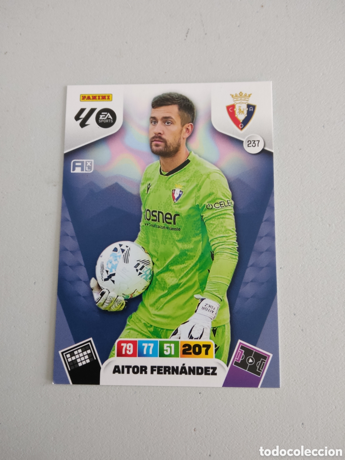 Cromos de f&uacute;tbol: 237 AITOR FERNANDEZ OSASUNA ADRENALYN XL LIGA 2025 2026