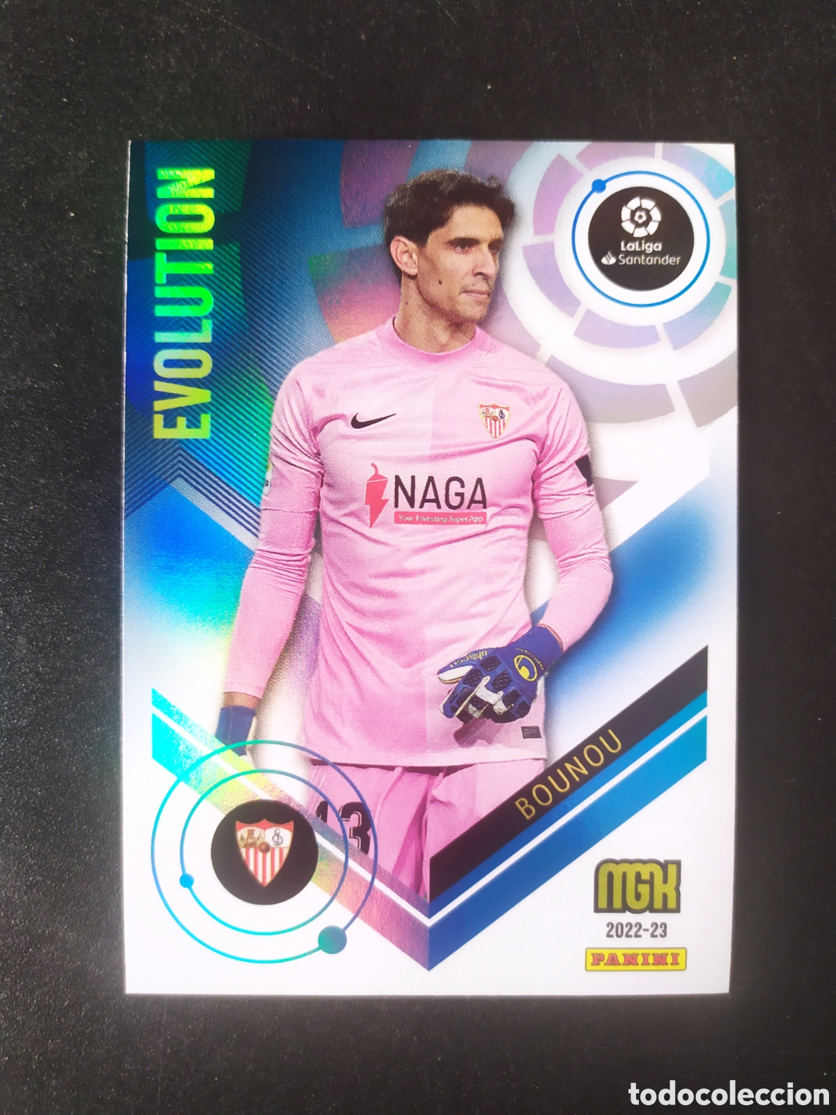 Fu&szlig;ball-Sticker: Megacracks 2022 2023 22 23 panini Bounou evolution n&deg; 375 Sevilla