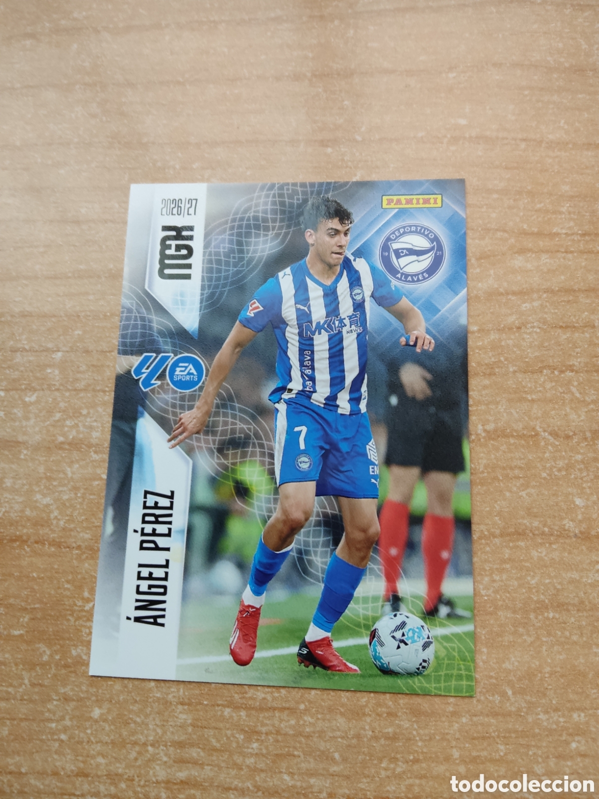 Cromos de f&uacute;tbol: 33 ANGEL PEREZ ALAVES MEGACRACKS 2026 2027