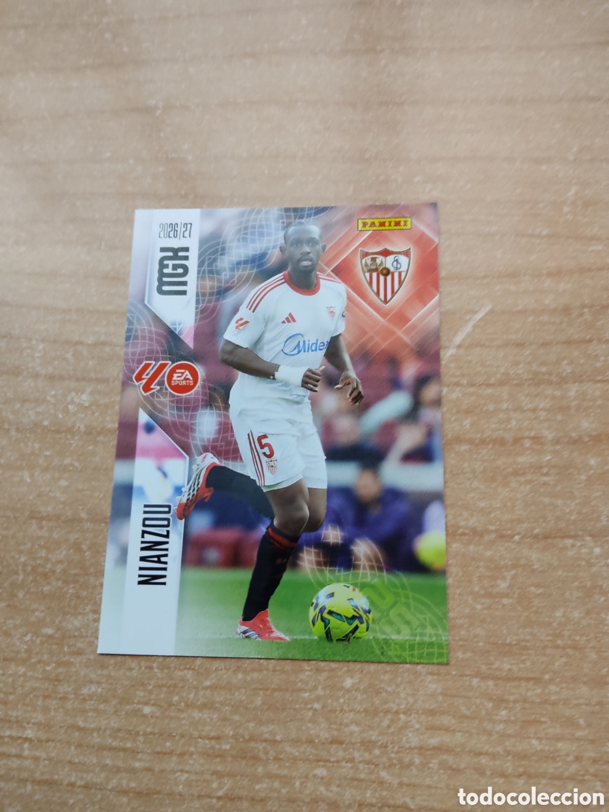 Cromos de f&uacute;tbol: 331 NIANZOU SEVILLA MEGACRACKS 2026 2027