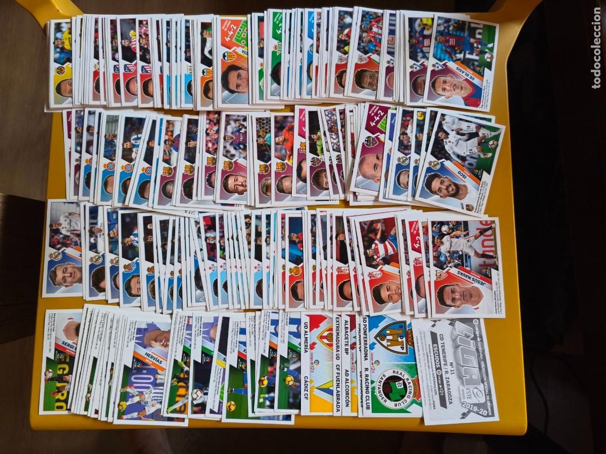 Cromos de Futebol: liga 2019 20, contiene 131 cromos