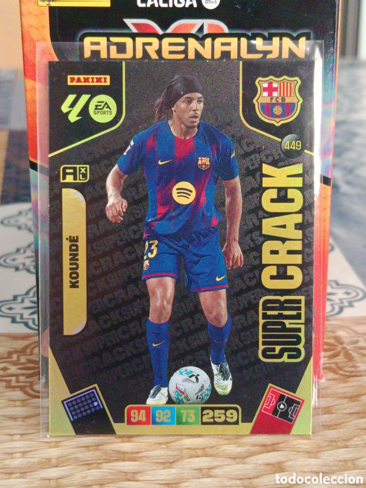 Cromos de Futebol: KOUNDE FC BARCELONA BAR&Ccedil;A SUPER CRACK N&ordm; 449 LIGA ADRENALYN 25 26 2025 2026 PANINI