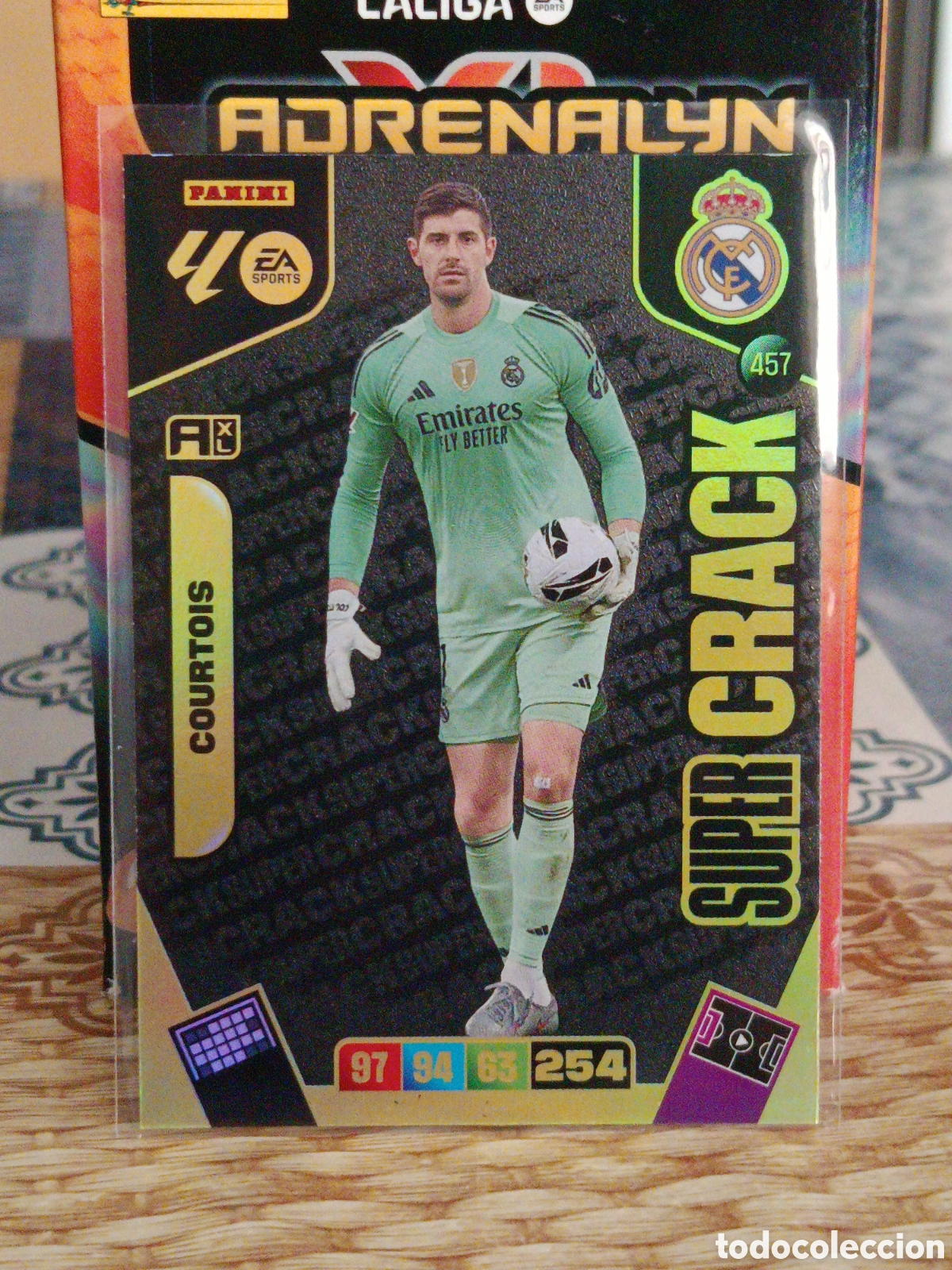 Figurine di Calcio: COURTOIS REAL MADRID SUPER CRACK N&ordm; 457 LIGA ADRENALYN 25 26 2025 2026 PANINI