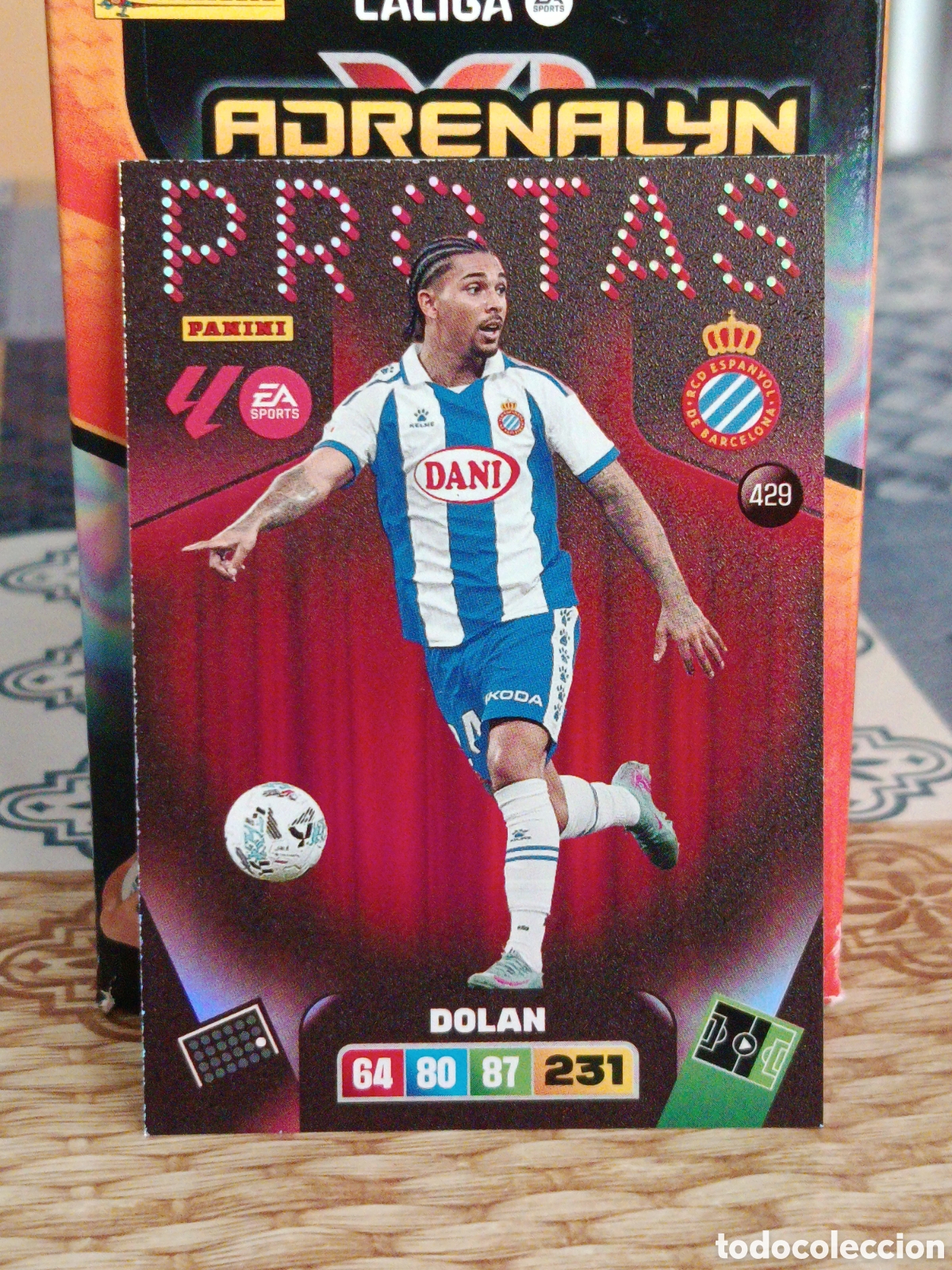 Figurine di Calcio: DOLAN RCD ESPA&Ntilde;OL ESPANYOL PROTAS N&ordm; 429 LIGA ADRENALYN 25 26 2025 2026 PANINI
