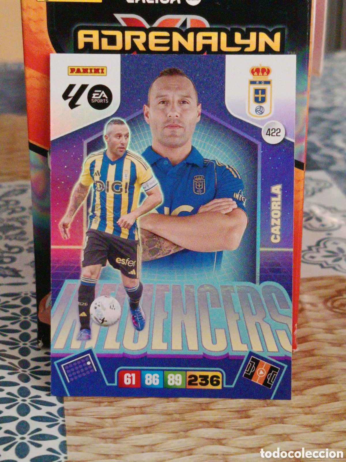 Fu&szlig;ball-Sticker: CAZORLA OVIEDO INFLUENCERS N&ordm; 422 LIGA ADRENALYN 25 26 2025 2026 PANINI