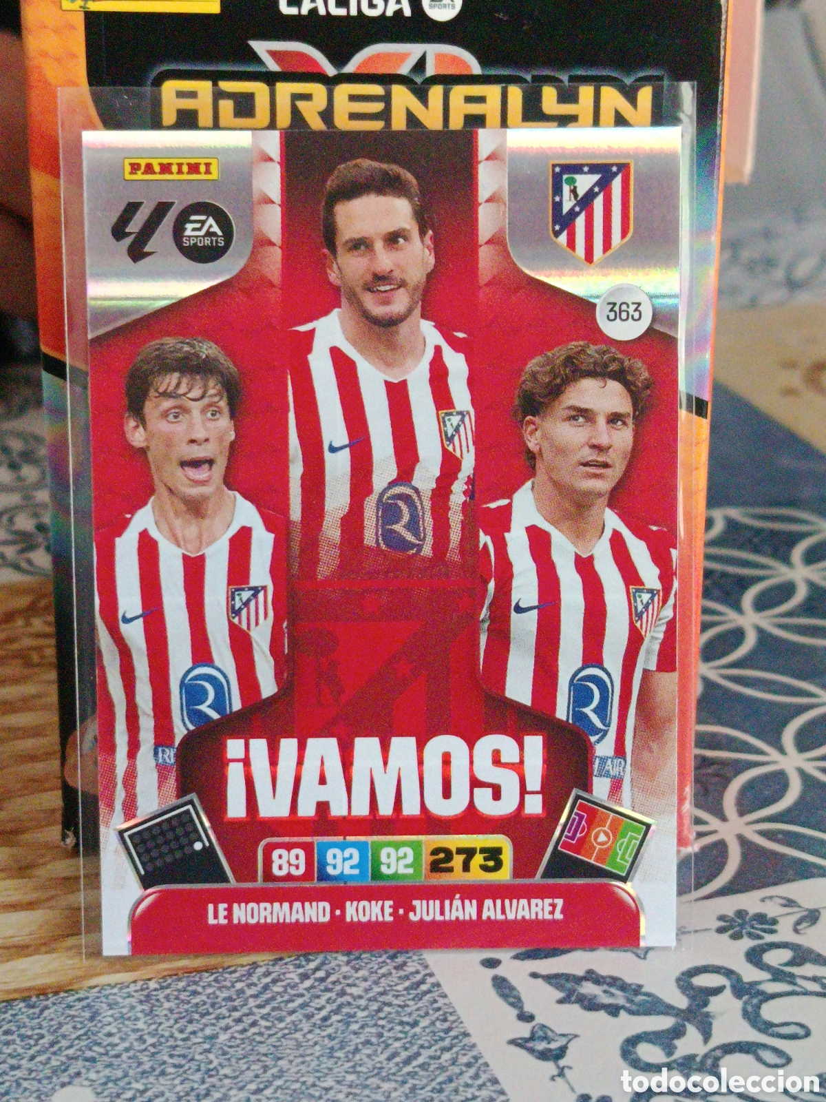 Cartes &agrave; collectionner de Football: LE NORMAND KOKE JULIAN ATLETICO DE MADRID VAMOS N&ordm; 363 LIGA ADRENALYN 25 26 2025 2026 PANINI