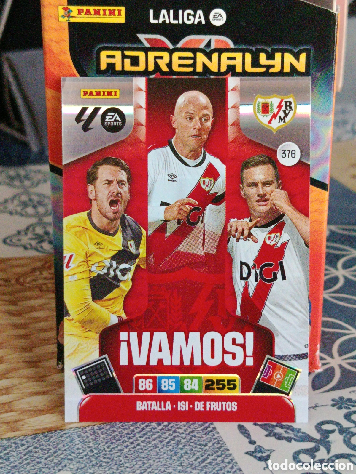 Cromos de f&uacute;tbol: BATALLA ISI DE FRUTOS RAYO VALLECANO VAMOS N&ordm; 376 LIGA ADRENALYN 25 26 2025 2026 PANINI