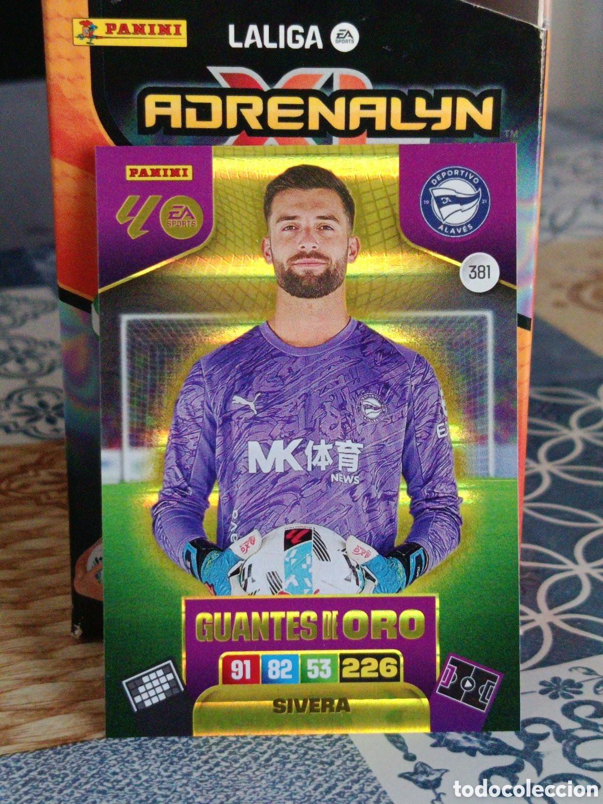 Football Stickers: SIVERA ALAVES GUANTES DE ORO N&ordm; 381 LIGA ADRENALYN 25 26 2025 2026 PANINI