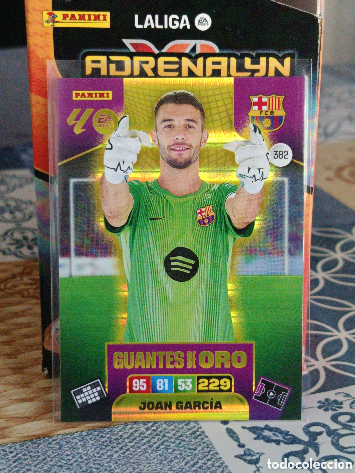Cromos de f&uacute;tbol: JOAN GARCIA FC BARCELONA BAR&Ccedil;A GUANTES DE ORO N&ordm; 382 LIGA ADRENALYN 25 26 2025 2026 PANINI