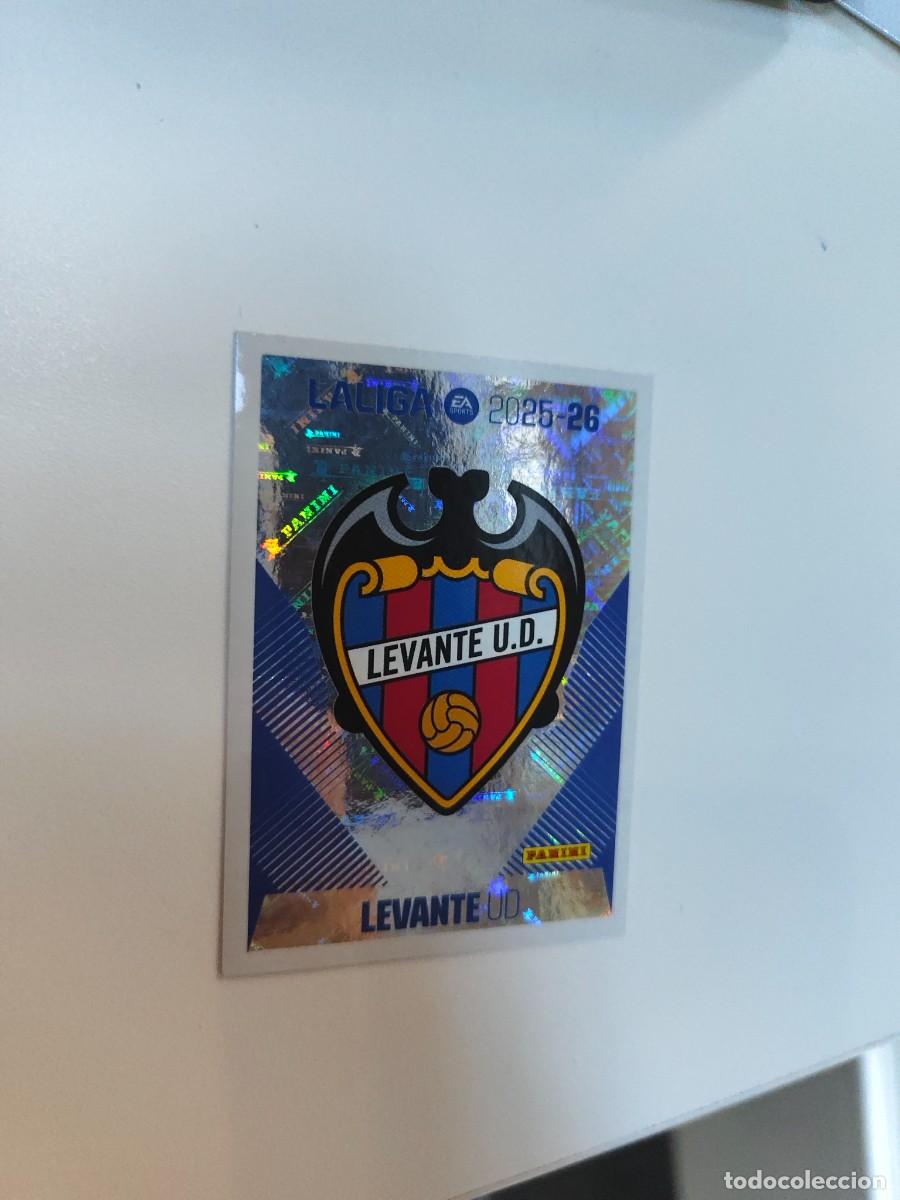 Football Stickers: ESTE LA LIGA 25 26 ESCUDO (1) LEVANTE UD LALIGA PANINI 2025 2026