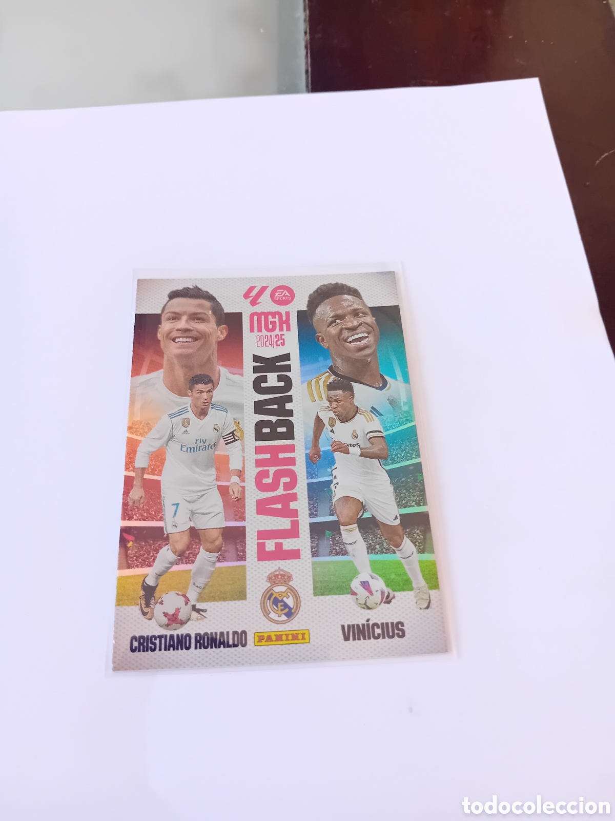 Cromos de f&uacute;tbol: Flashback 425 Cristiano Ronaldo Vinicius Real Madrid 24 25 2024 2025 Megacracks MGK Panini Nuevo