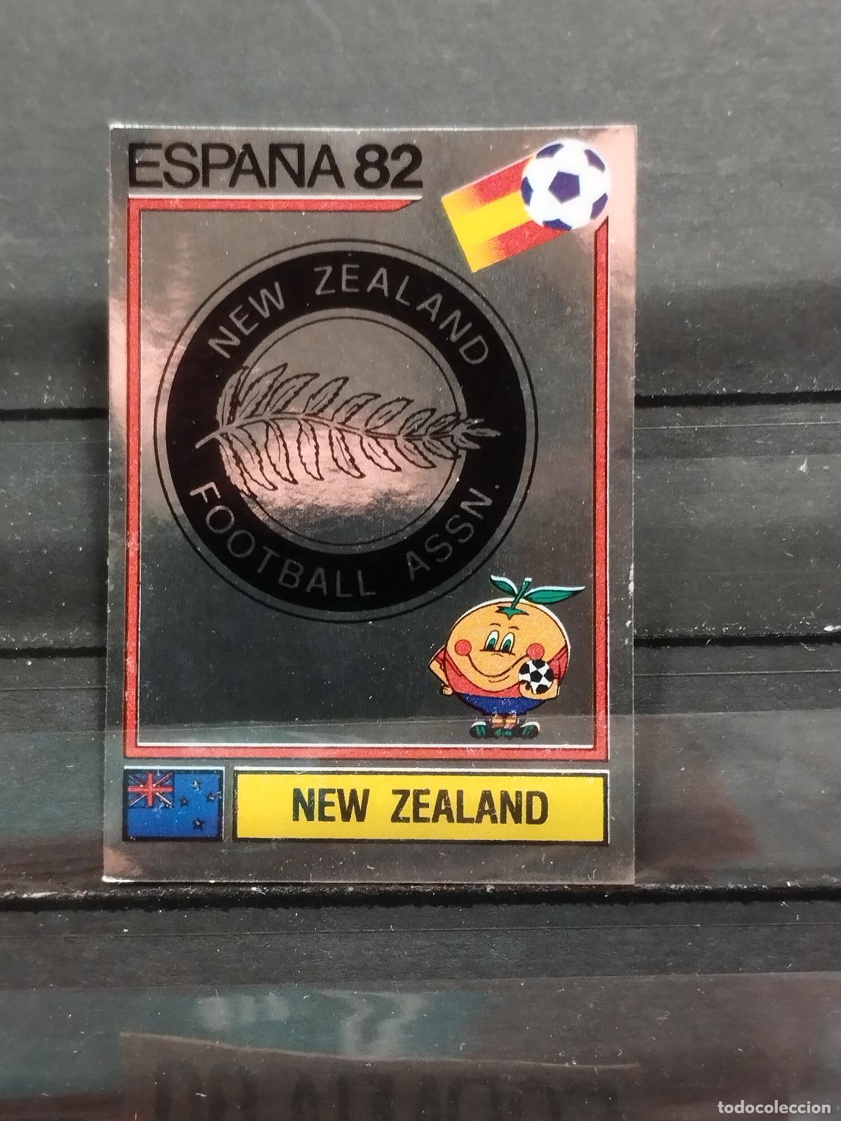 Fu&szlig;ball-Sticker: PANINI. MUNDIAL 82 DE FUTBOL. N&ordm; 418. ESCUDO FEDERACION DE FUTBOL NEOZELANDESA. METALIZADO