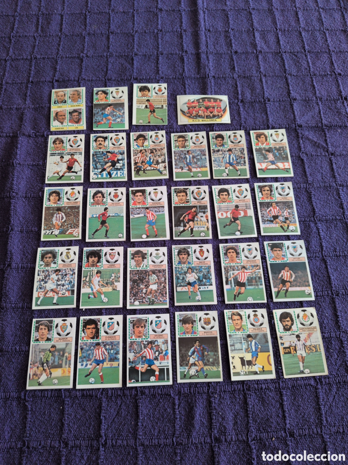Cromos de f&uacute;tbol: Lote de 28 cromos diferentes Liga 83-84. Colecciones Este
