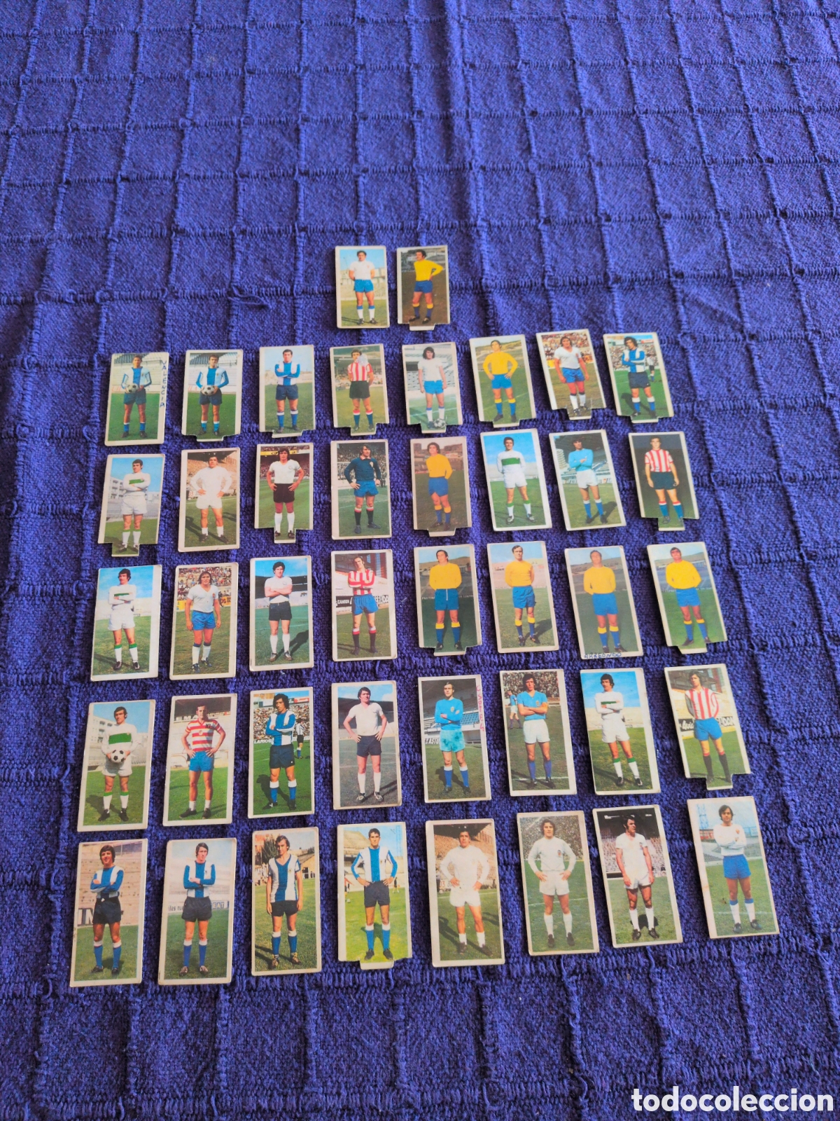 Cromos de f&uacute;tbol: Lote de 42 cromos diferentes Liga 75/76. Ediciones Este