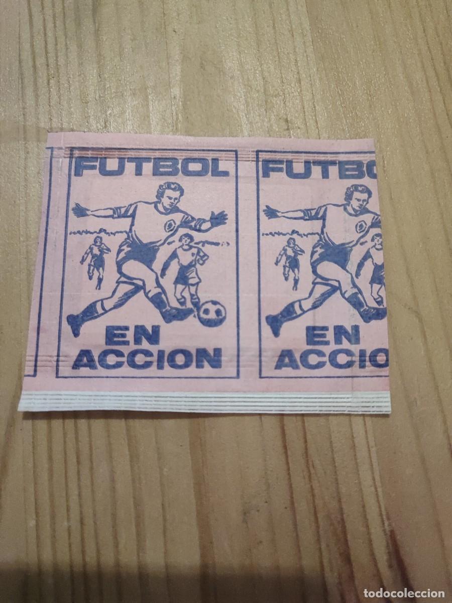 Cromos de f&uacute;tbol: 1 SOBRE FUTBOL EN ACCION REYAUCA NIEVOS SIN ABRIR