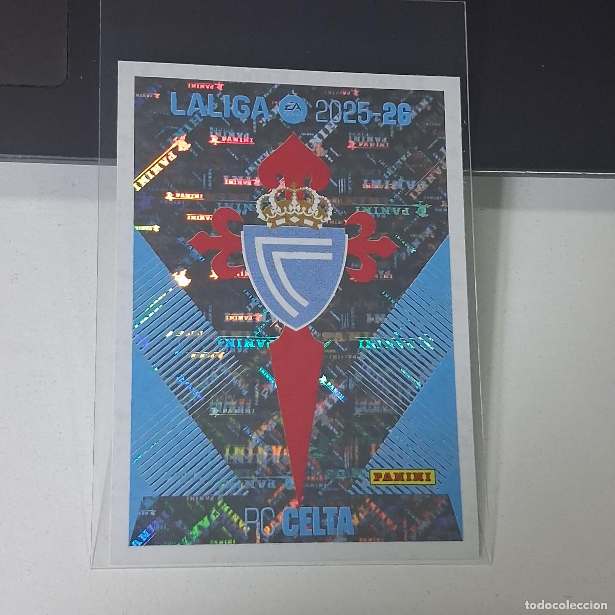 Cromos de f&uacute;tbol: D3 1 ESCUDO LOGO BADGE CELTA LIGA ESTE 2025 2026 25 26 PANINI STICKERS CROMOS SPORTS