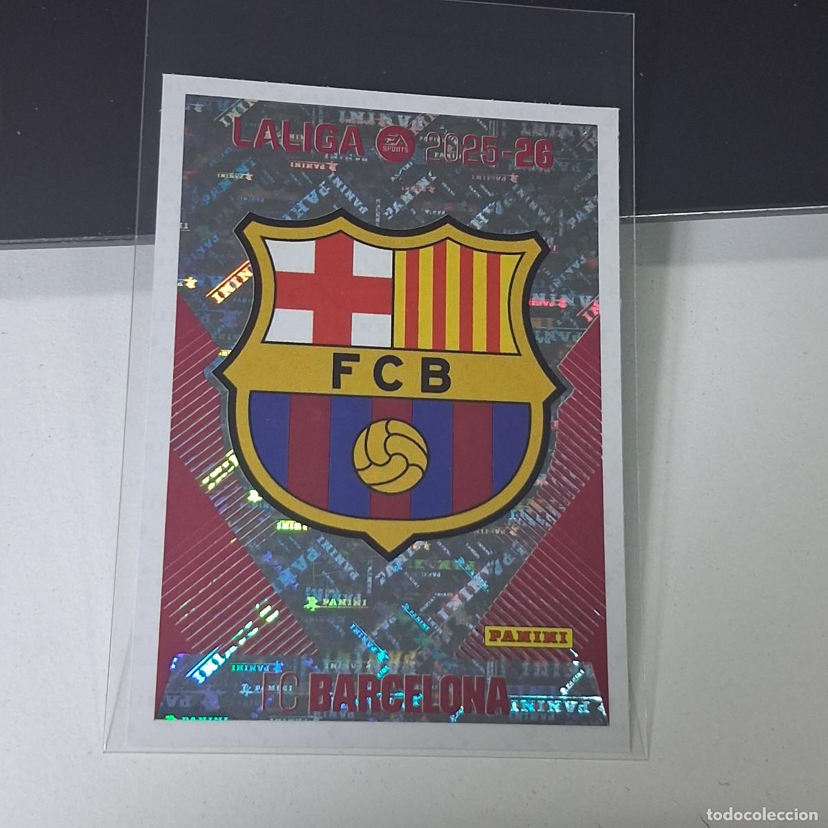 Cromos de f&uacute;tbol: D3 1 ESCUDO LOGO BADGE BARCELONA BAR&Ccedil;A LIGA ESTE 2025 2026 25 26 PANINI STICKERS CROMOS SPORTS