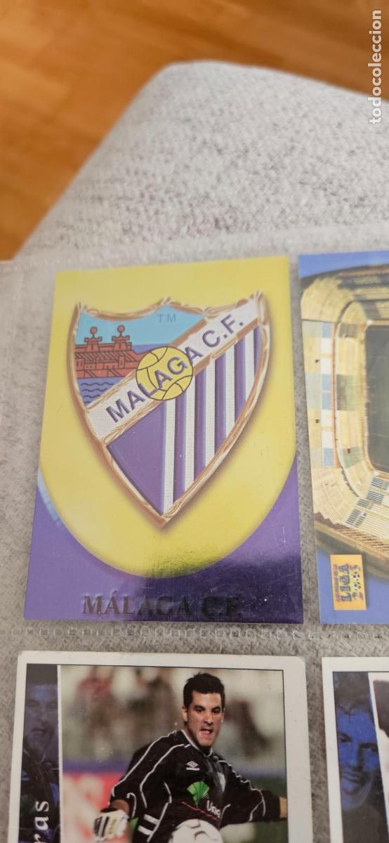 Fu&szlig;ball-Sticker: Escudo - M&aacute;laga - 244 - Mundicromo 02 03 - 2002 2003 - Trading Card