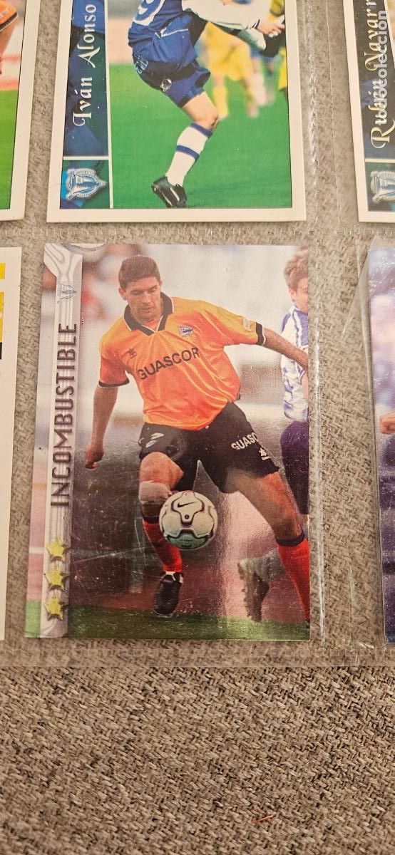 Cartes &agrave; collectionner de Football: geli - Deportivo Alav&eacute;s - 188 - Mundicromo 02 03 - 2002 2003 - Trading