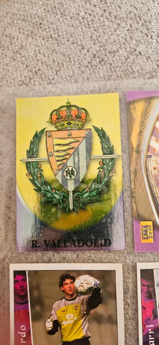 Cromos de Futebol: Escudo - Valladolid - 298 - Mundicromo 02 03 - 2002 2003 - Trading Card