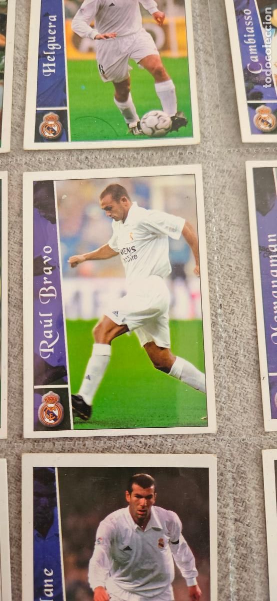 Figurine di Calcio: Bravo - Real Madrid - 68 - Mundicromo 02 03 - 2002 2003 - Trading Card