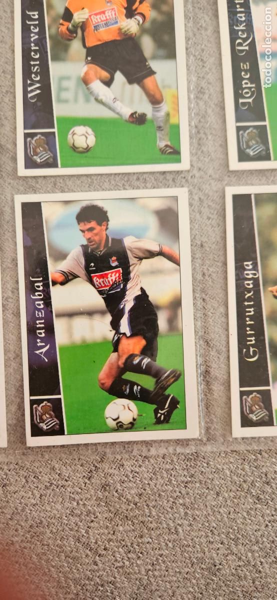 Football Stickers: Aranzabal - Real Sociedad - 332 - Mundicromo 02 03 - 2002 2003 - Trading Card