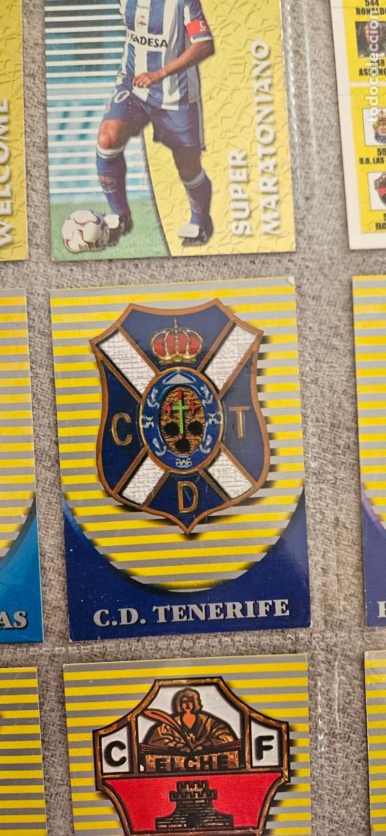 Football Stickers: Tenerife - Tenerife - 554 - Mundicromo 02 03 - 2002 2003 - Trading Card