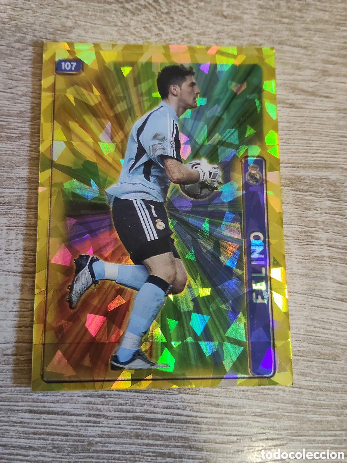 Figurine di Calcio: Mundicromo las fichas de la liga 2005 107 Casillas fondo tri&aacute;ngulos