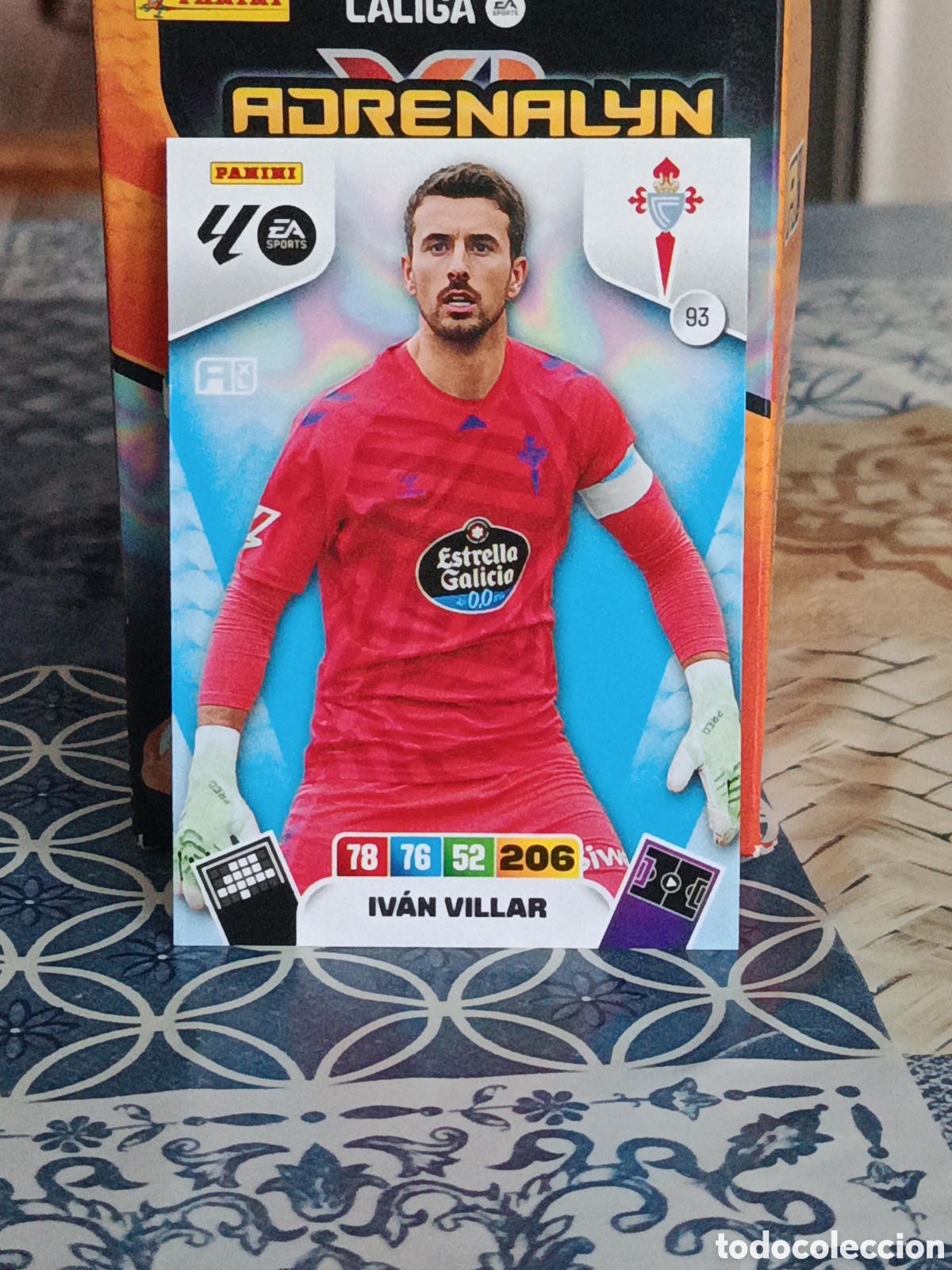 Fu&szlig;ball-Sticker: IVAN VILLAR CELTA N&ordm; 93 LIGA ADRENALYN 25 26 2025 2026 PANINI