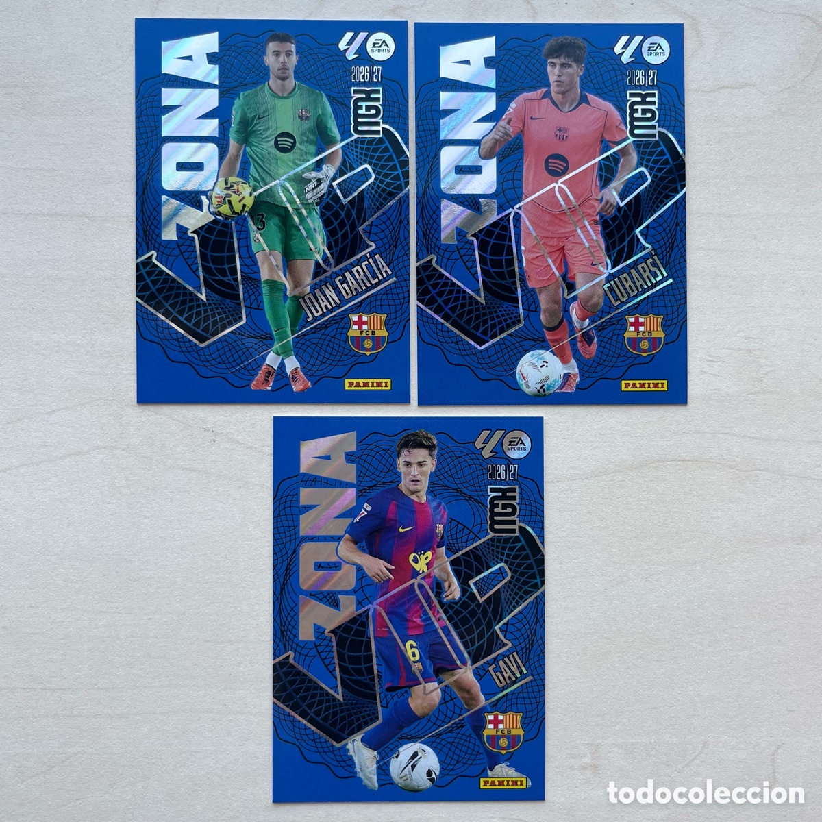Fu&szlig;ball-Sticker: Lote Joan Garc&iacute;a, Cubars&iacute; & Gavi Zona Vip Megacracks 2026-27 - FC Barcelona