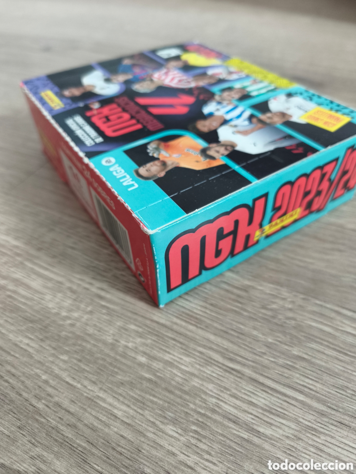 Cromos de f&uacute;tbol: Caja Megacracks 2023/24 - Foto 3