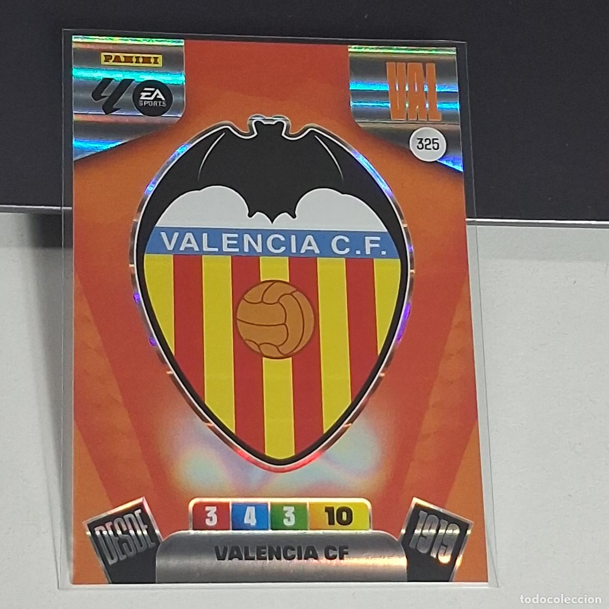 Cromos de f&uacute;tbol: D8 325 ESCUDO VALENCIA PANINI LIGA ADRENALYN XL 2025 2026 25 26