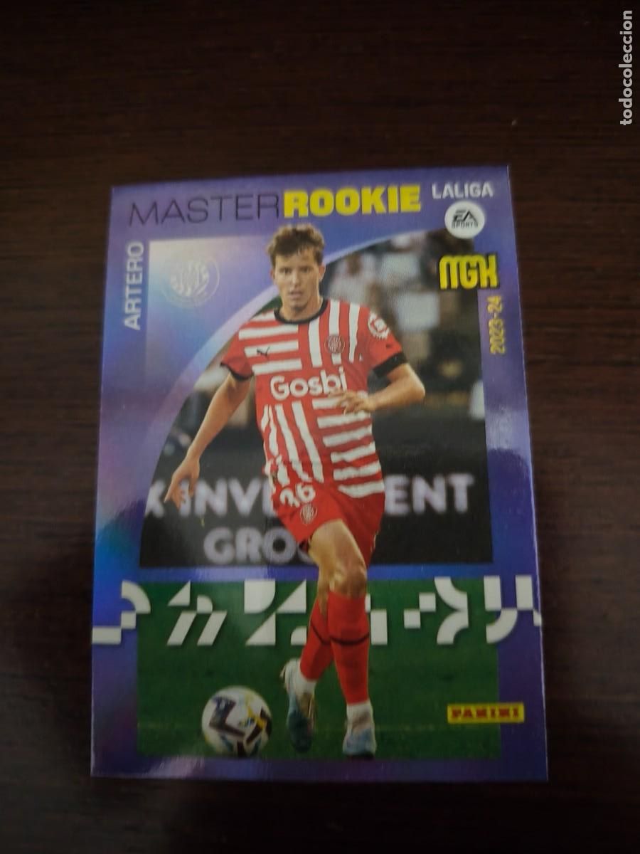 Figurine di Calcio: MEGACRACKS 2023-2024 MASTER ROOKIE ARTERO (GIRONA) N&ordm;412