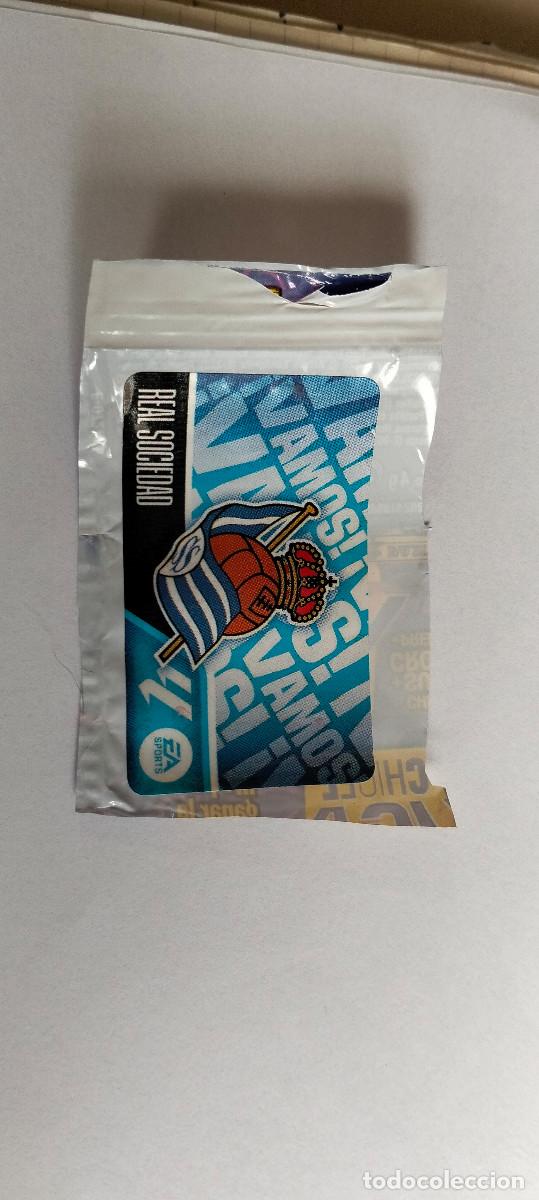 Cromos de f&uacute;tbol: CROMO CHICLE . LIGA ESTE 2026 - 27 ... ESCUDO REAL SOCIEDAD -- LEER ANUNCIO.