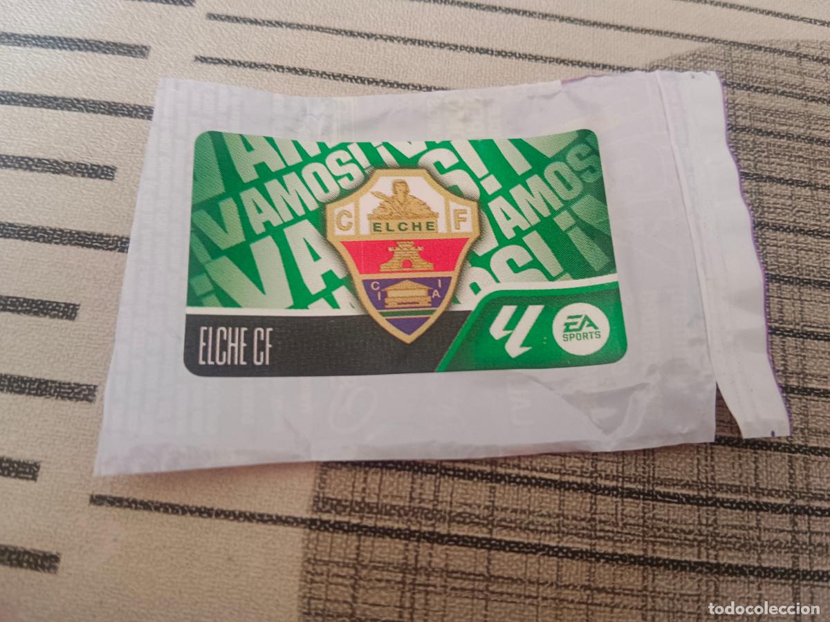 Cromos de f&uacute;tbol: TEMPORADA 2026 2027 26 27 CHICLE ESCUDO ELCHE CHICLES ESTE