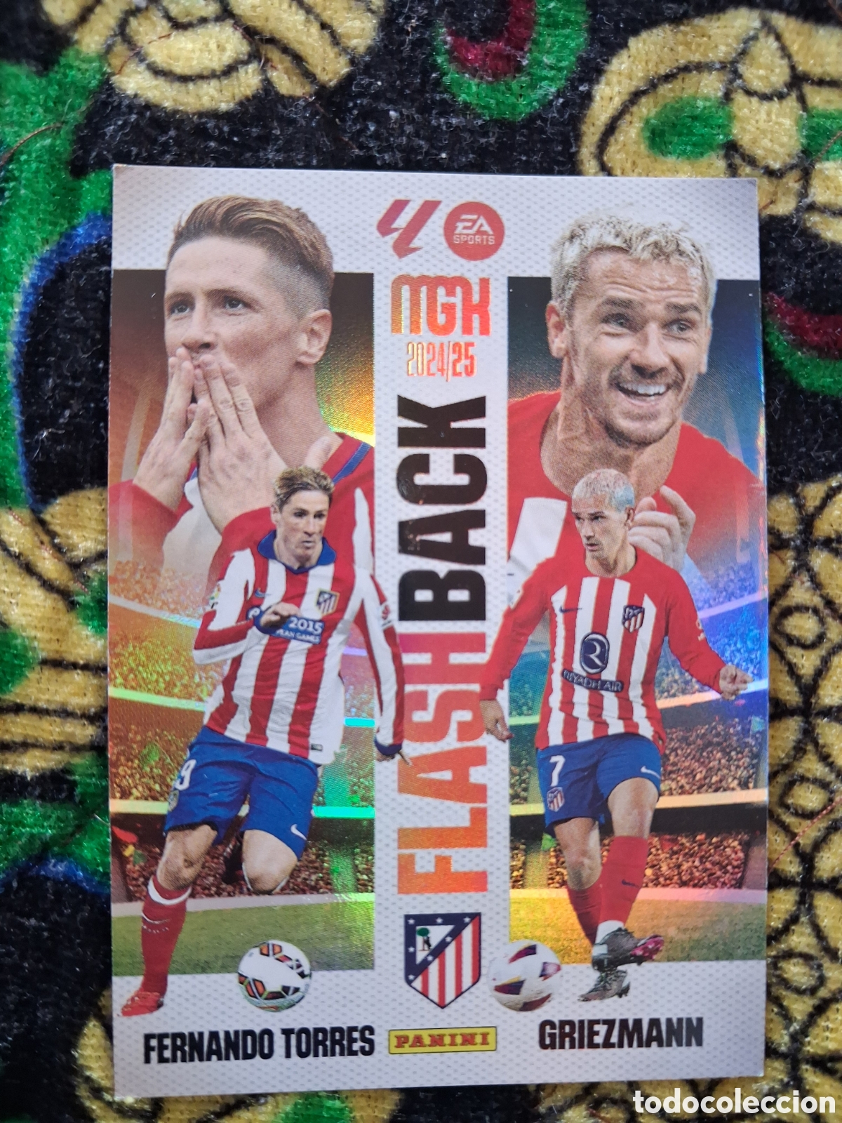 Cromos de f&uacute;tbol: FlashBack Fernando Torres Griezmann 426 MGK 2024/25 Atl&eacute;tico de Madrid cromo Panini