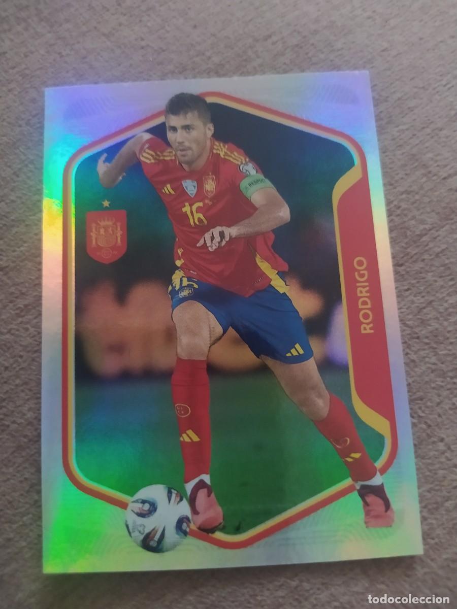 Cromos de f&uacute;tbol: Pegatina 32 Rodrigo Espa&ntilde;a Selecci&oacute;n Mundial 2026 Carrefour Panini